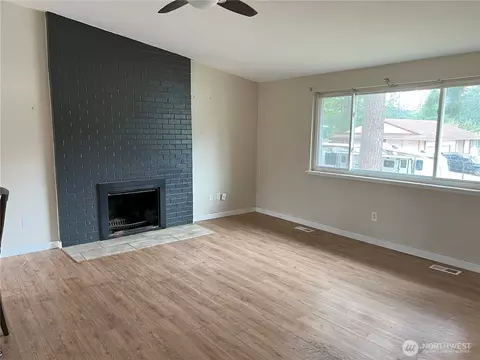 Living - 511 190th St E, Spanaway, WA 98387 photo 1 of 4