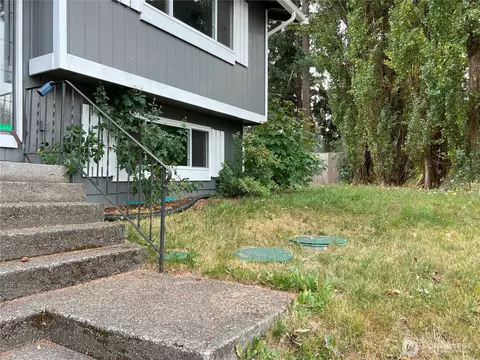 Exterior - 511 190th St E, Spanaway, WA 98387 photo 5 of 8