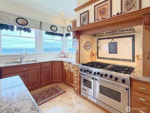 Kitchen - 103 E Seashore Ln, Sequim, WA 98382 photo 2 of 2