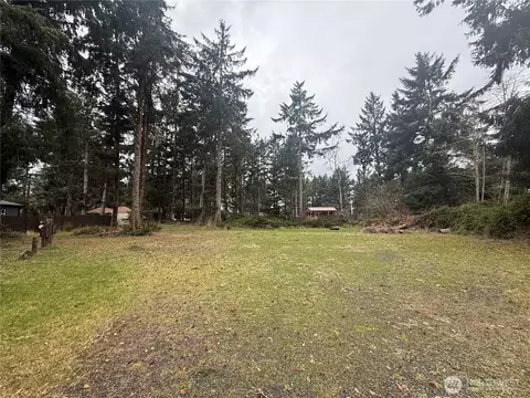 743 Duck Lake Dr NE, Ocean Shores, WA 98569