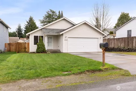 1514 Pennsylvania Ave, Bremerton, WA 98337