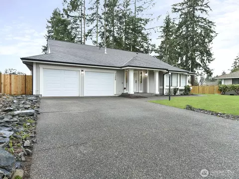 1308 133rd St S, Tacoma, WA 98444