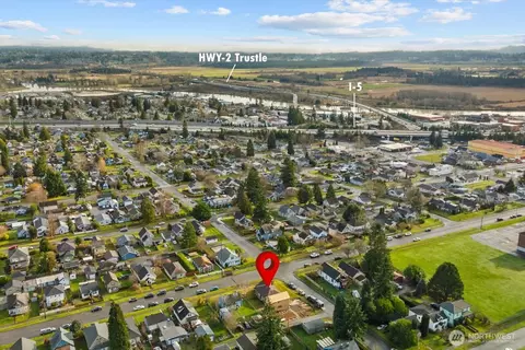 View/Area - 2432 Pine St #A, Everett, WA 98201 photo 1 of 7