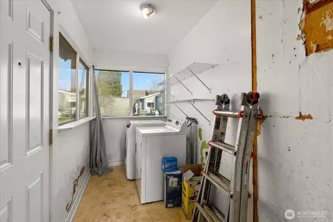 Other - 2432 Pine St #A, Everett, WA 98201 photo 2 of 2