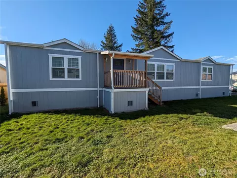307 8th St #7, Sultan, WA 98294