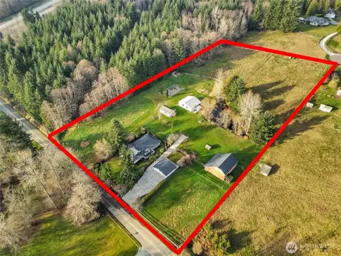 1319 Hall Rd, Arlington, WA 98223