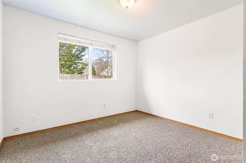 Bedroom - 1105 Kessler Dr, Sultan, WA 98294 photo 5 of 7
