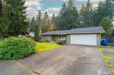 3607 Van Epps St SE, Olympia, WA 98501
