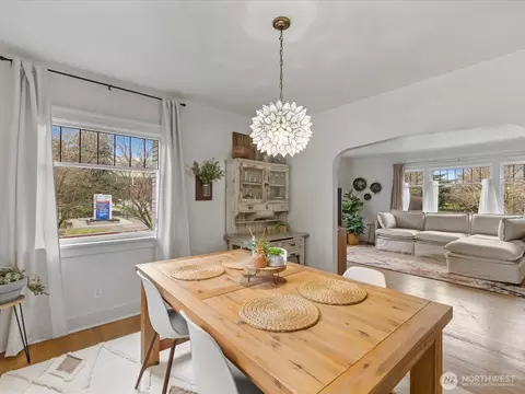 Dining - 1301 Oakes Ave, Everett, WA 98201 photo 3 of 3