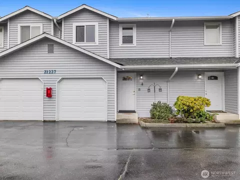 21227 76th Ave W #B8, Edmonds, WA 98026