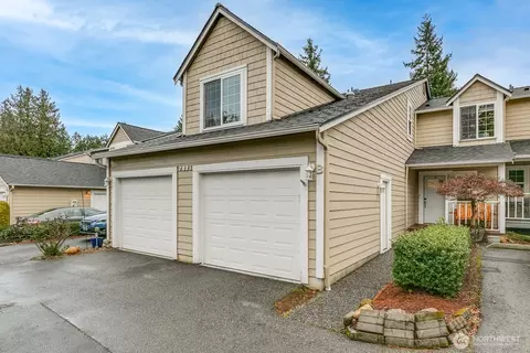 7821 196th St SW #B, Edmonds, WA 98026