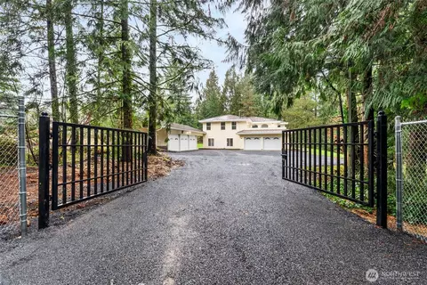 176 Chilvers Rd, Chehalis, WA 98532