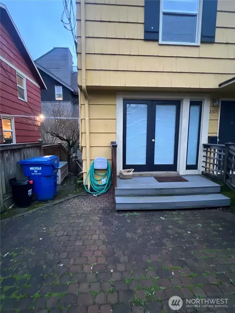 2305 Minor Ave E, Seattle, WA 98102
