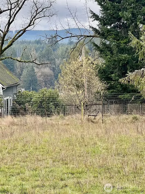 2 NE Jabez St, Winlock, WA 98596