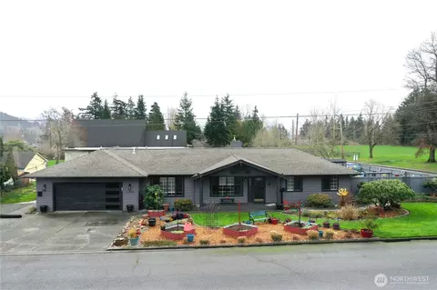 1304 Hillcrest Pkwy, Mount Vernon, WA 98274