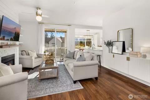 23420 SE Black Nugget Rd #A204, Issaquah, WA 98029