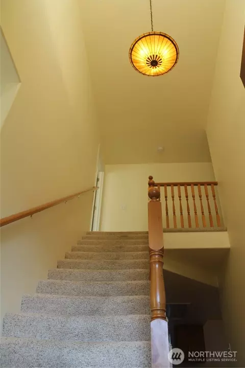 Entry Way - 2120 NW Douglas Loop, Camas, WA 98607 photo 5 of 5