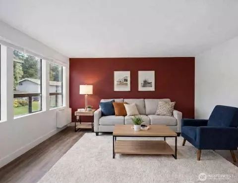 1605 149th Pl SE #1, Bellevue, WA 98007