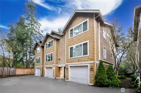 2503 NE 125th St, Seattle, WA 98125