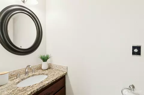 Bath - 24 199th Pl SE, Bothell, WA 98012 photo 1 of 3