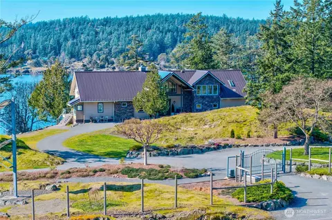 Exterior - 2155 Deer Harbor Rd, Eastsound, WA 98245 photo 1 of 5