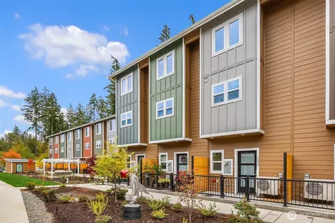 1359 Nolta Loop NE, Bainbridge Island, WA 98110