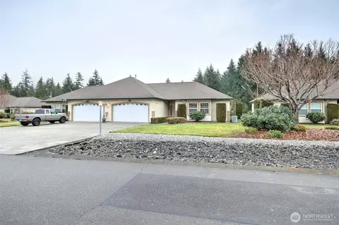 100 E Beaumont Dr, Shelton, WA 98584