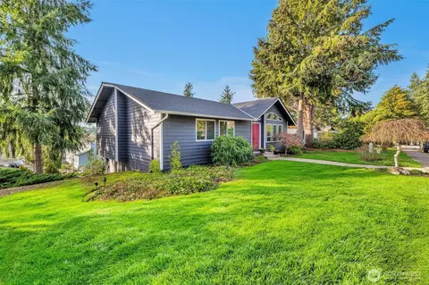 32867 42nd Pl SW, Federal Way, WA 98023