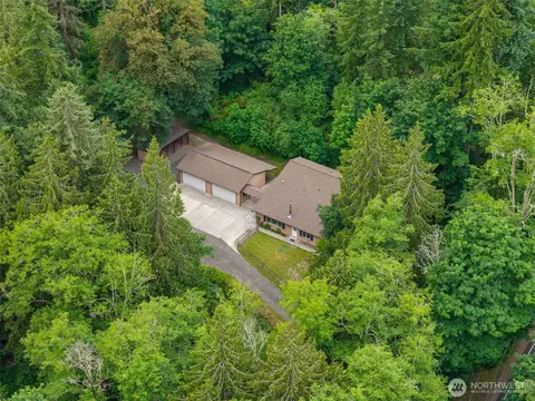 4562 SE Burley Olalla Rd, Olalla, WA 98359