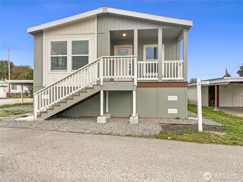 10900 Kuhlman Rd SE #84, Olympia, WA 98513