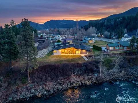 34 Steelhead Ln, Dryden, WA 98821