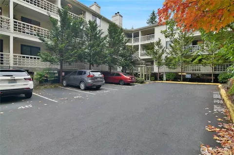 700 N 160th St #A314, Shoreline, WA 98133