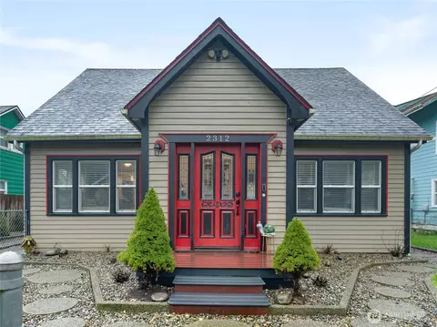 2312 Cherry St, Hoquiam, WA 98550