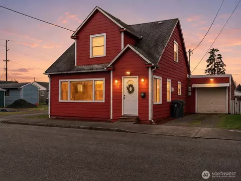 508 30th St, Hoquiam, WA 98550