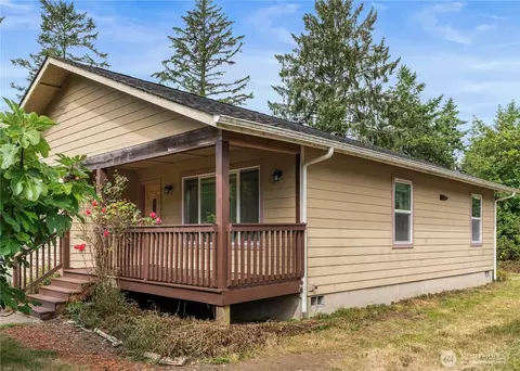 2501 270th St, Ocean Park, WA 98640