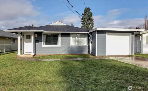 511 S 92nd St, Tacoma, WA 98444