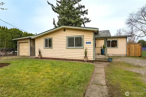 18373 Lincoln St, Mount Vernon, WA 98273