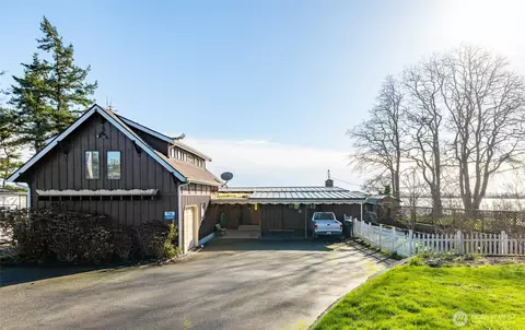 11680 Scott Rd, Bow, WA 98232