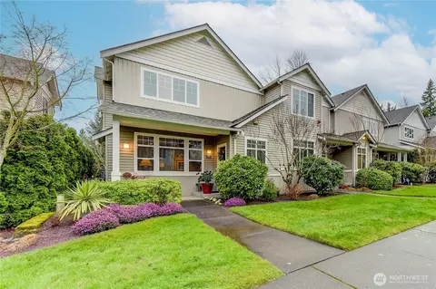 900 233rd Ave NE #931, Sammamish, WA 98074