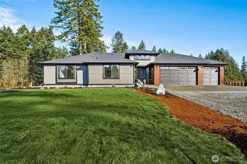 3325 232nd St E, Spanaway, WA 98387