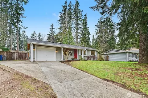 Exterior - 20224 11th Dr SE, Bothell, WA 98012 photo 8 of 9