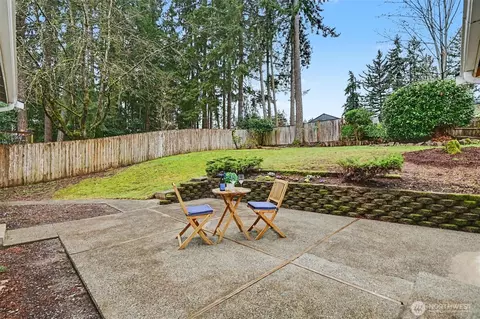 Exterior - 20224 11th Dr SE, Bothell, WA 98012 photo 5 of 9