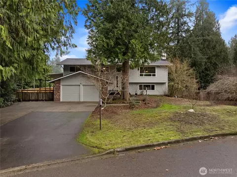 1524 SW 308th Pl, Federal Way, WA 98023