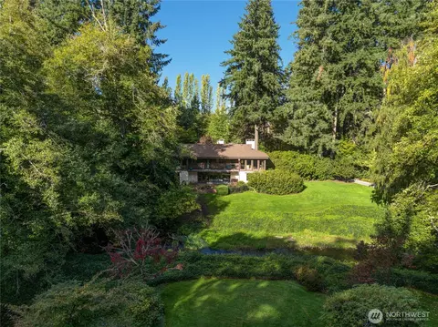 6817 79th St W, Lakewood, WA 98499