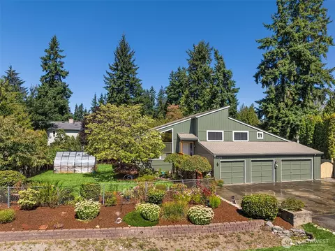 5705 150th Pl SW, Edmonds, WA 98026