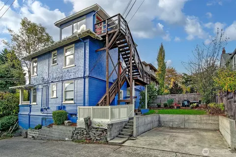 Exterior - 1808 E Harrison St, Seattle, WA 98112 photo 8 of 11