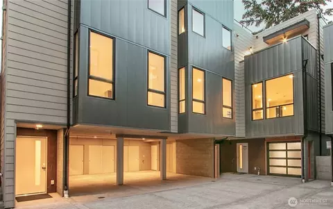 1117 A 34th Ave, Seattle, WA 98122