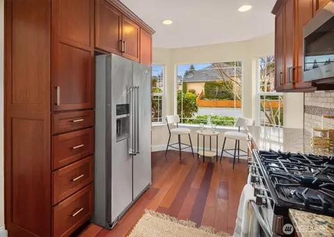 Kitchen - 19504 24th Dr SE #A12, Bothell, WA 98012 photo 3 of 5