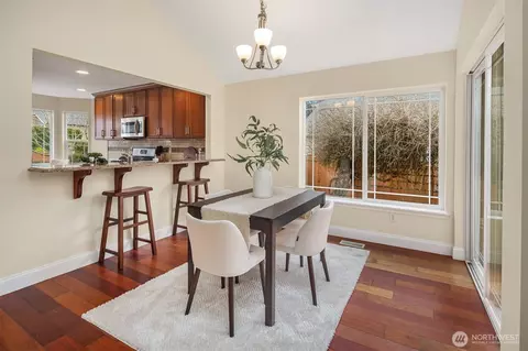 Dining - 19504 24th Dr SE #A12, Bothell, WA 98012 photo 1 of 2