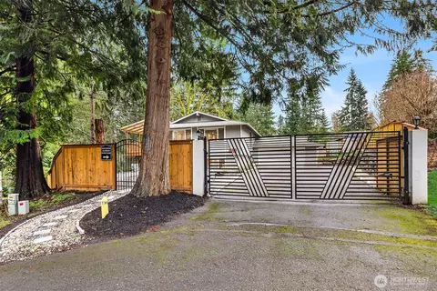 15950 186th Ave NE, Woodinville, WA 98072